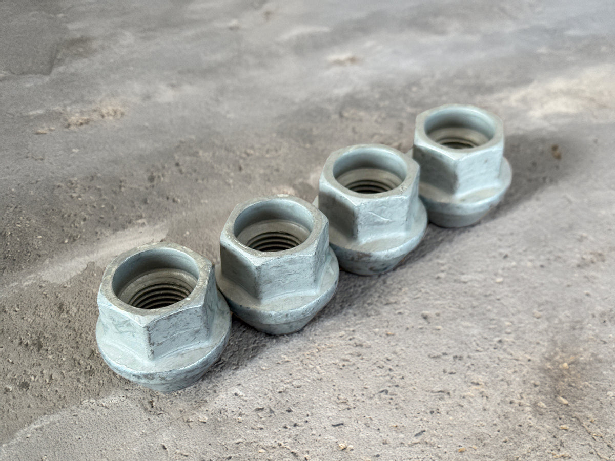 Tesla OEM Wheel Lug Nuts M14x1.5 | Model 3 S Y X Cybertruck  | Lug Nuts